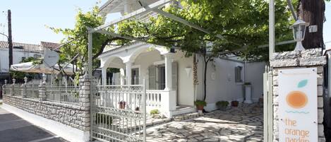 Façade de l’hébergement