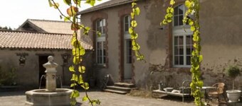 Sunny Gîte in a Historic Setting with Private Terrace, Parking, & Nearby Spa