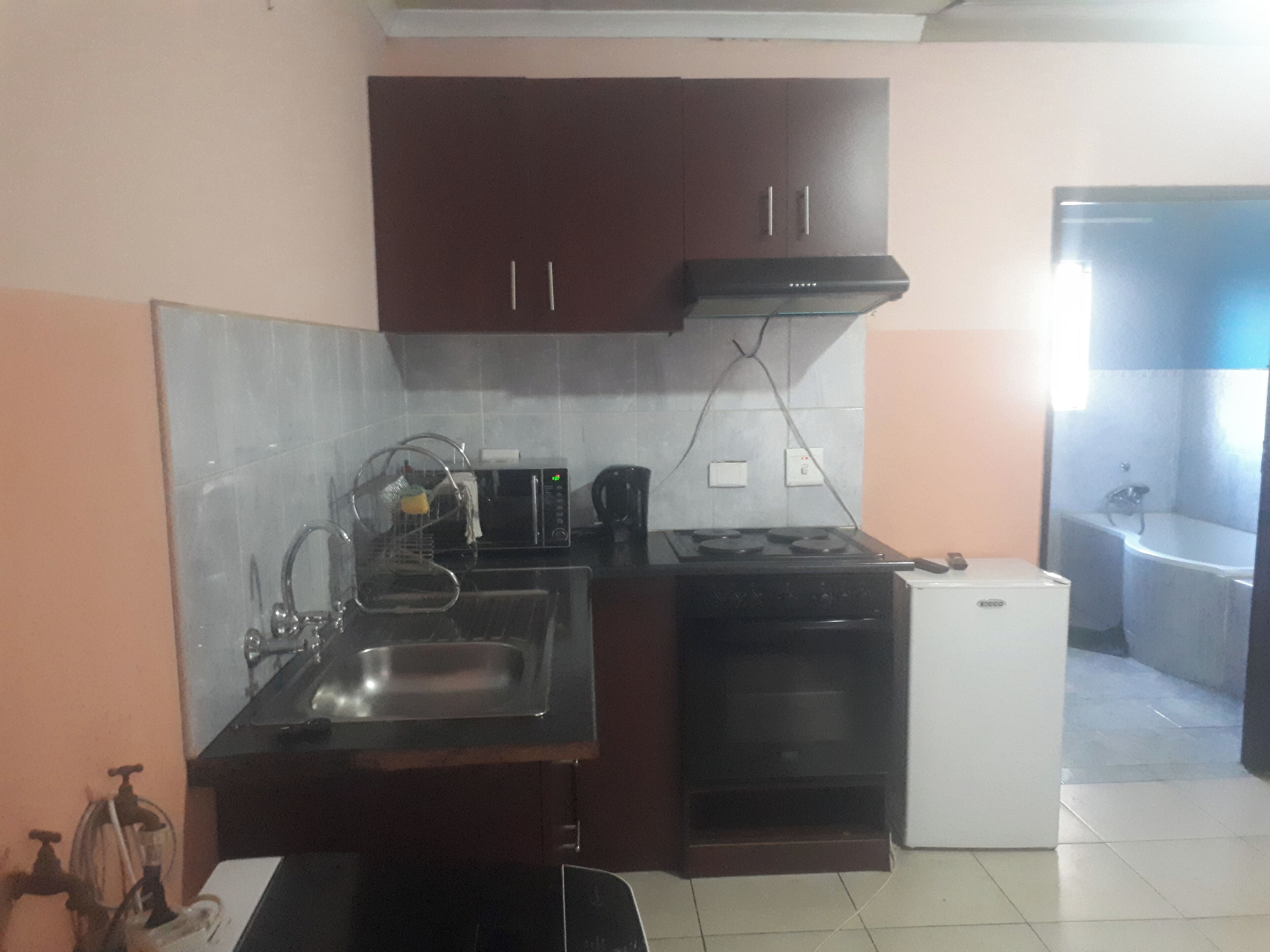 مكواة/لوح كي وواي فاي مجانًا وملاءات أسرّة