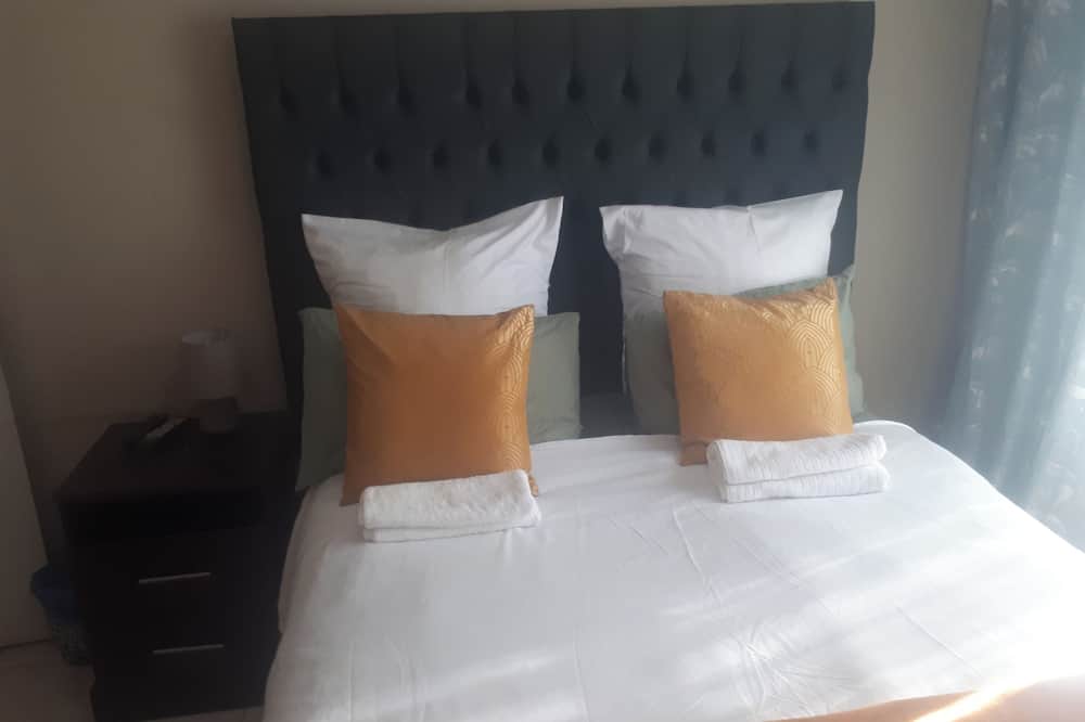 C- Land Guest house Meyerton