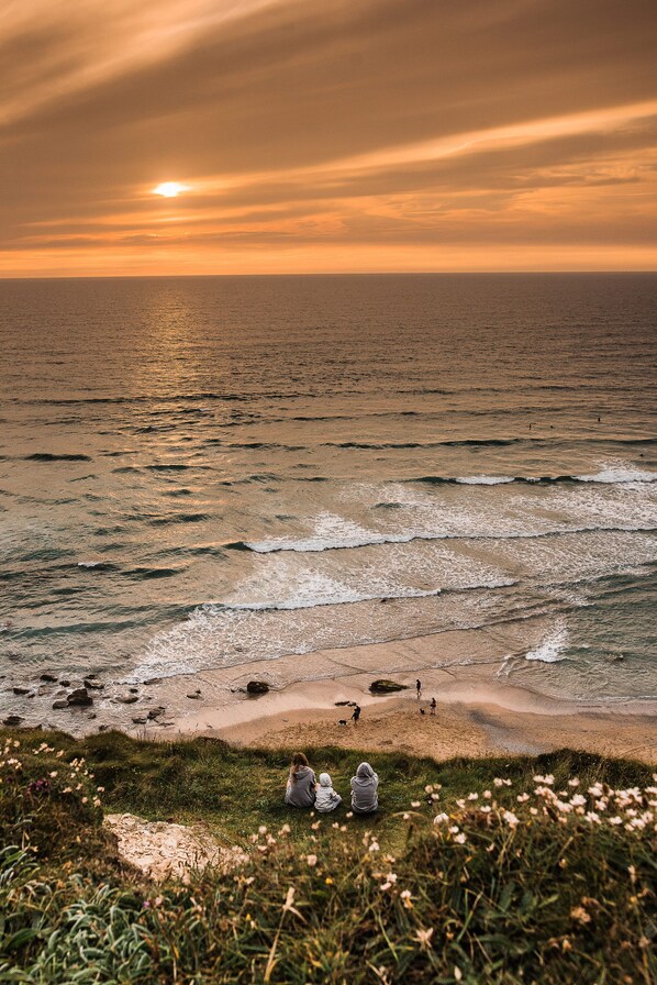 Departamento de lujo, baño en la habitación (North Cornish coast) | Playa | Playa en los alrededores 