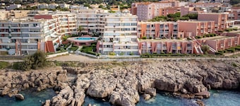 Appartement 2 piÚces climatisé avec terrasse et parking à SÚte