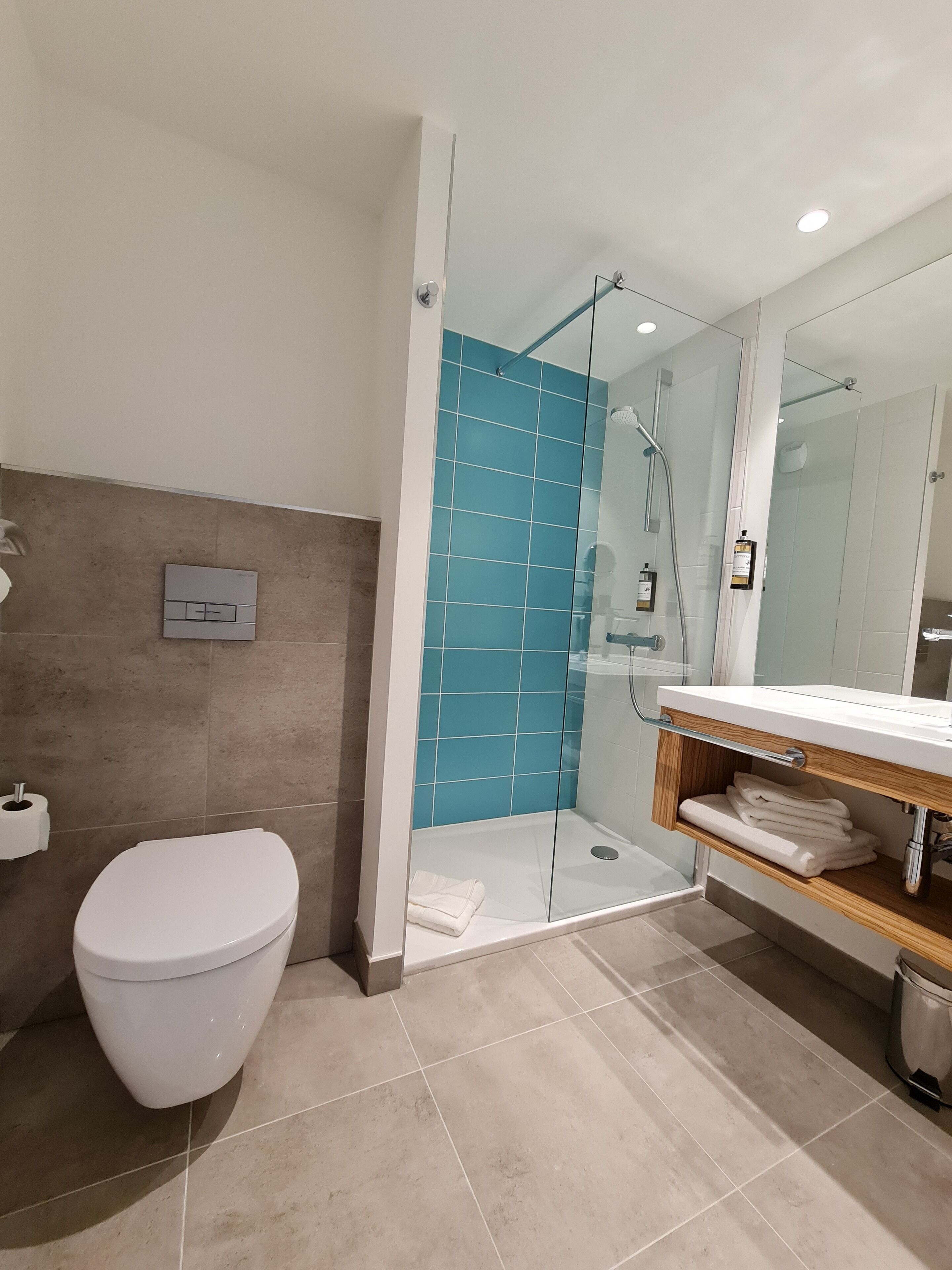 hypo-allergenic bedding, individually decorated, individually furnished