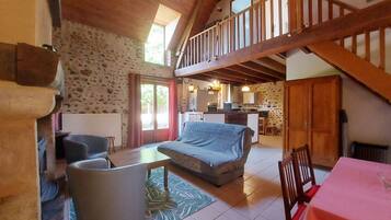 Televisie en een tafeltennistafel