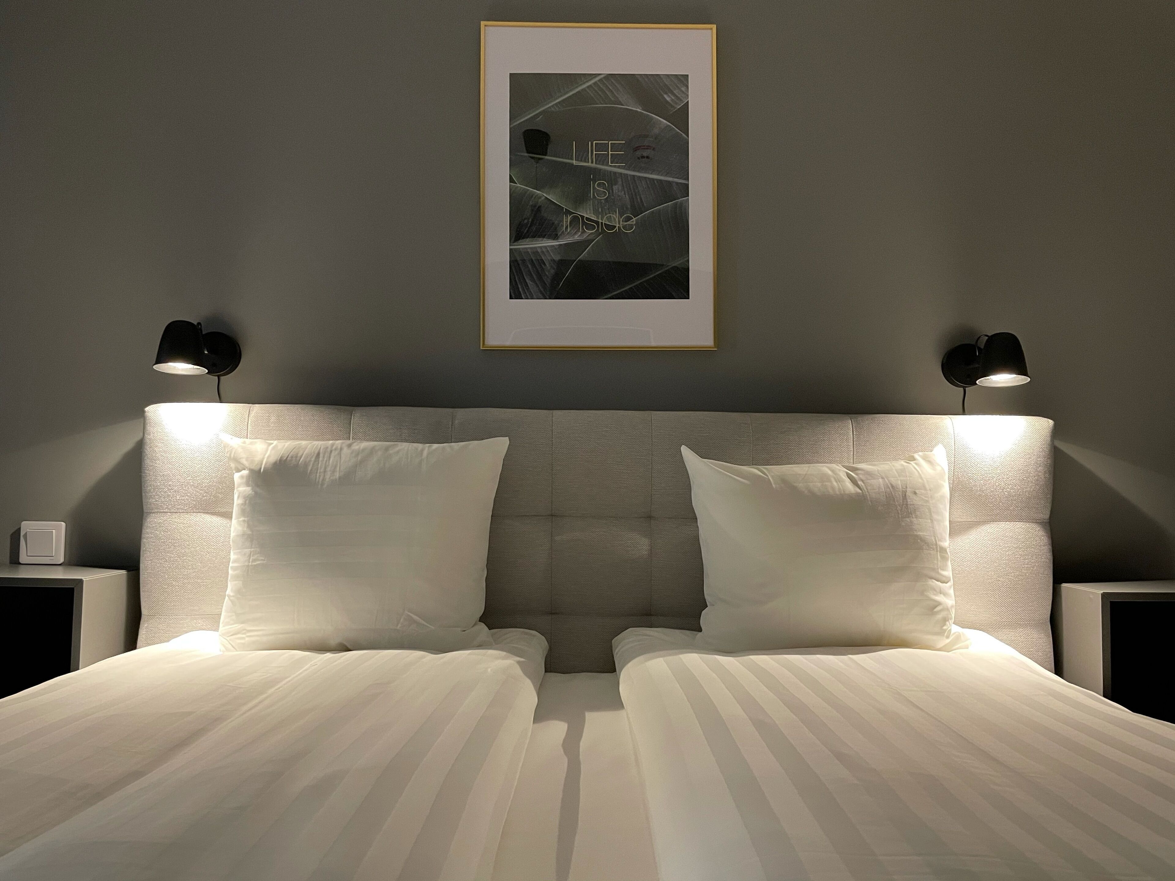 standard double room, no windows | soundproofing, free wifi, bed sheets