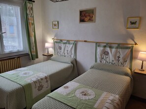 5 bedrooms, free WiFi