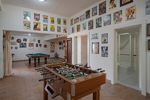 Spielezimmer