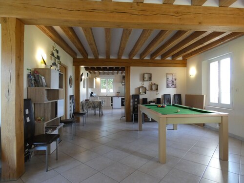 Family cottage for 5 with billiards and playground
