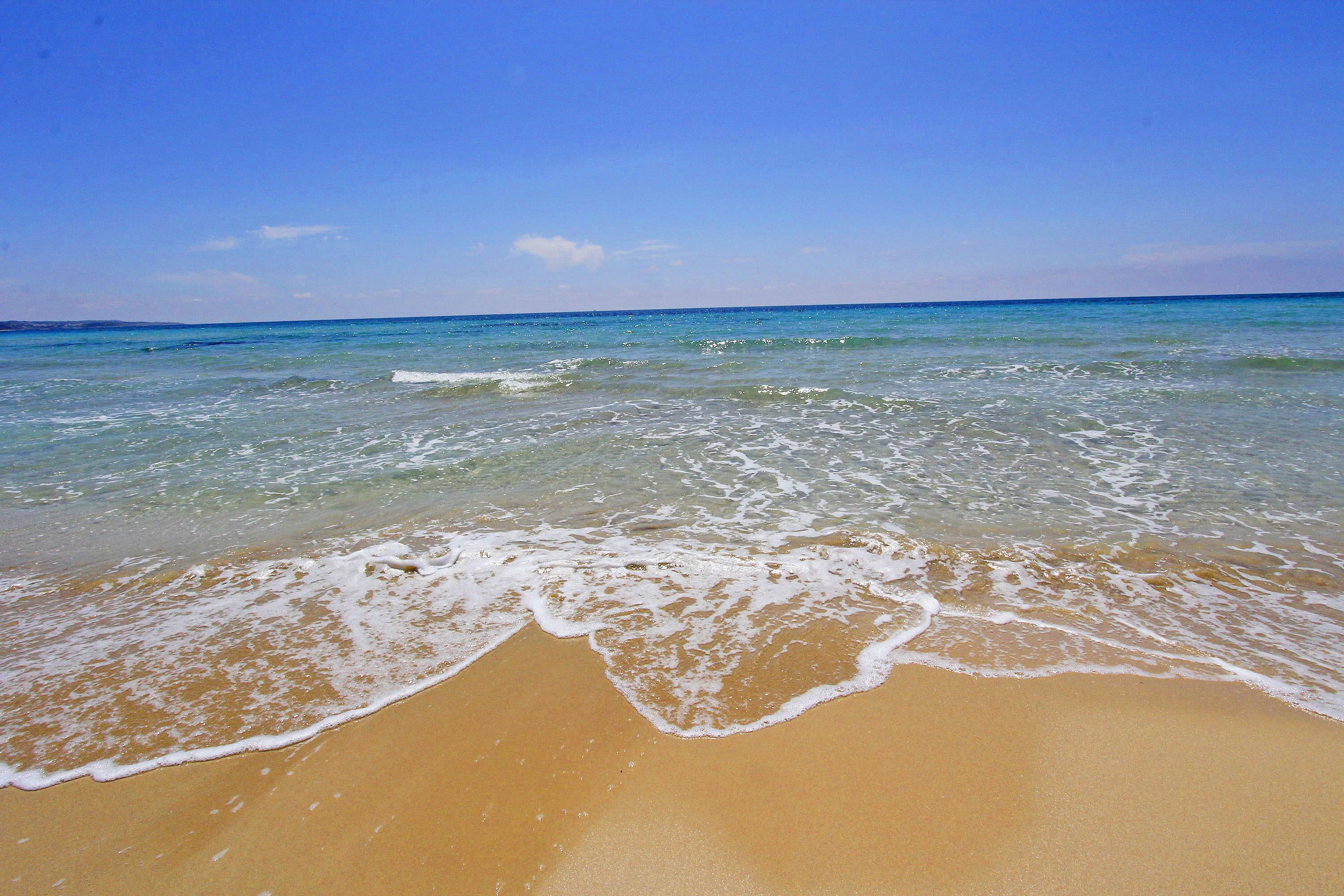 Una spiaggia nelle vicinanze