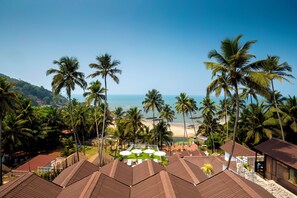 Exterior - Stone Wood Beach Resort (Vagator)