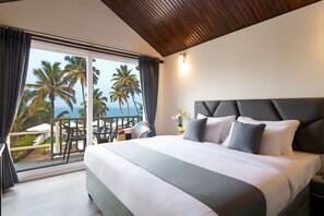 Ocean Front | Soundproofing, free WiFi, bed sheets - Stone Wood Beach Resort (Vagator)