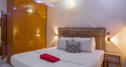 Utobert Residence-Wuse 2