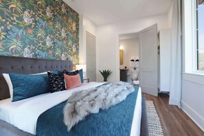 7 bedrooms, iron/ironing board, travel cot, free WiFi