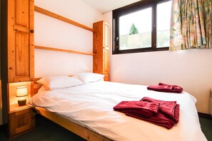 2 chambres, Wi-Fi gratuit, draps fournis