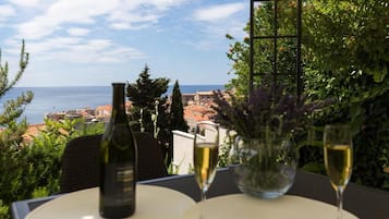 Studio (Studio Apartment with Terrace) | View from property