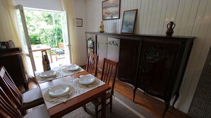 Dining - Apartment Norma for 6 persons near the beach and the center of Malinska (Malinska)