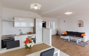 Apartment (One Bedroom Apartment with Terrace) | Living room | TV - Apartment Manuela (Konavle)