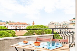 Appartamento, 2 camere da letto | Balcone