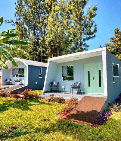 Kwetu Home ~ Sagana -A Modern Farm Stay -Sleeps 1- 18
