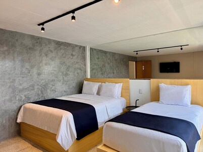 Cardedeu Express Hotel