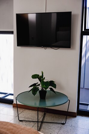 Deluxe Room, 2 Queen Beds | Free WiFi, bed sheets - Cardedeu Express Hotel (San Salvador)