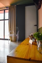 Double Room 1 King Bed | In-room safe, laptop workspace, free WiFi, bed sheets