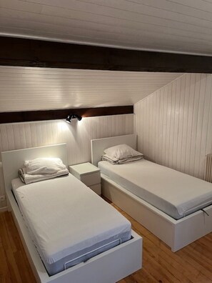 3 chambres, fer et planche Ă repasser, Wi-Fi gratuit