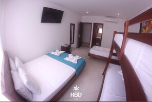 Coffres-forts dans les chambres, Wi-Fi gratuit, draps fournis