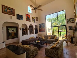 Smart TV, music library, stereo