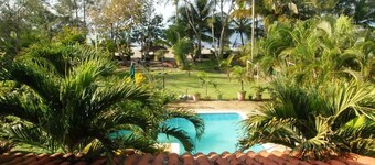 Luxury Beachfront House with pool/ beachfront