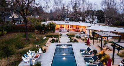 Marquee By AvantStay | Modern Stylish Estate w/ Pool & Entertainers Courtyard