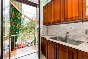 อพาร์ทเมนท์, 1 ห้องนอน | ครัวขนาดเล็กส่วนตัว | ตู้เย็นขนาดใหญ่, ไมโครเวฟ, เตาอบ