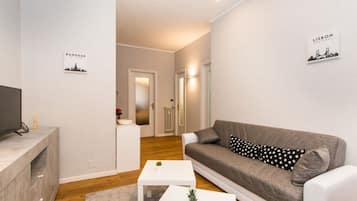 Apartment, 1 Schlafzimmer | Wohnbereich | Flachbildfernseher