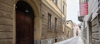 Asti City Center Apartment