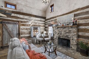 TV, fireplace, DVD player