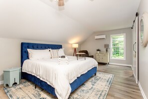 4 camere, ferro/asse da stiro, culla da viaggio, Wi-Fi gratuito