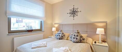 1 bedroom, iron/ironing board, WiFi