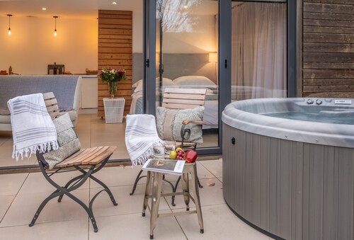 The Garden Room is the perfect romantic retreat for couples seeking an escape