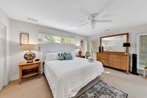 3 soverom, strykejern/-brett, wi-fi (inkludert) og sengetøy