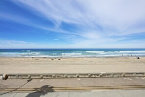 Imagen sin descripción, 5 de 17, botón