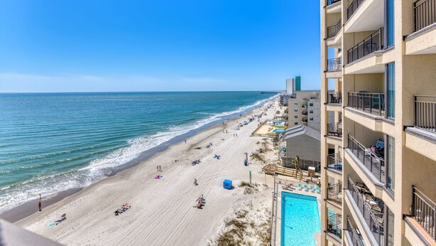 Beach - Surf Master 709 - One-bedroom, one-and-a-half-bath oceanfront condo w/pools (Garden City Beach)