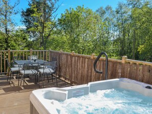 Outdoor dining - 3 bedroom accommodation in Otterburn, near Bellingham (Otterburn, near Bellingham)
