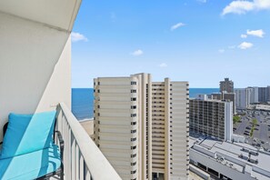 Property grounds - The Quay 2102 in OCMD has it all - 2 Pools, Tennis, Game Room, and more! The per (Ocean City)