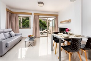 Dining - 3a-apartamentos LAS Palmeras (Puerto de Mogán)