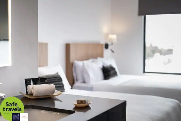 1 habitación y caja de seguridad en la habitación 