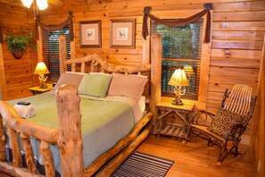 5 bedrooms, free WiFi, bed sheets