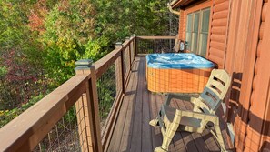 مغطس سبا خارجي