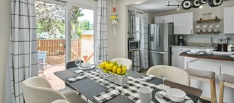 QuincyHideaway: Quaint Townhome Near DC