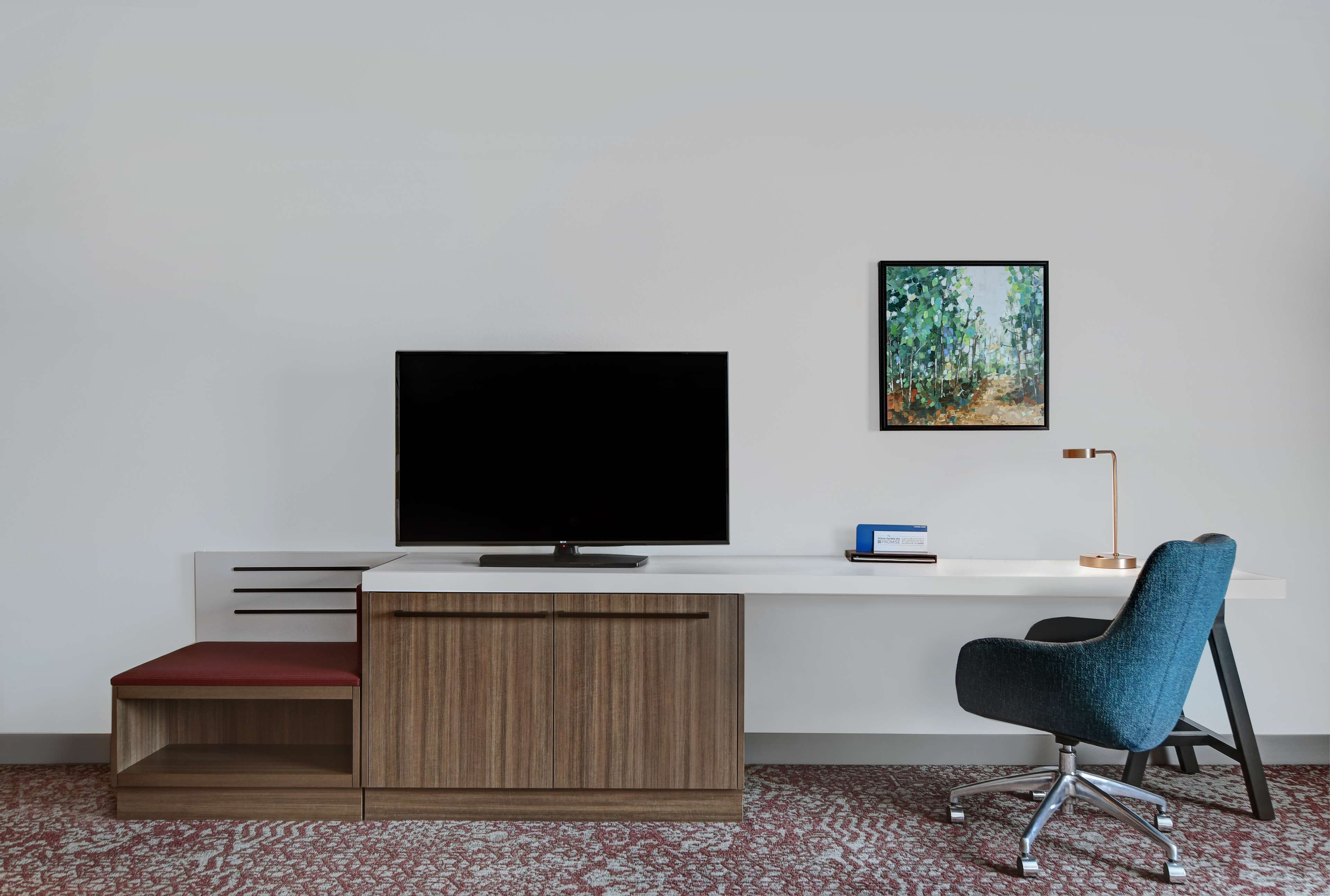 1 bedroom, blackout curtains, soundproofing, iron/ironing board