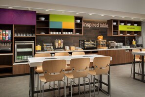 Petit déjeuner buffet compris tous les jours